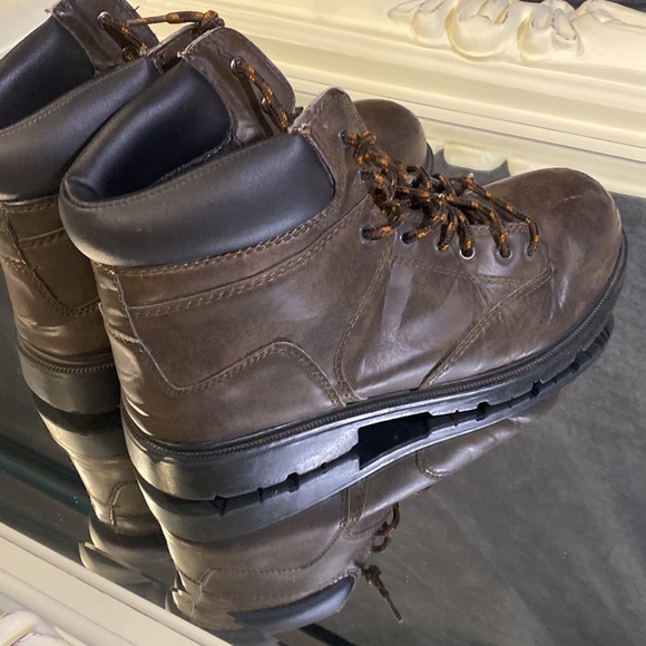 Steel toe Brahma boots - Picture 2 of 4